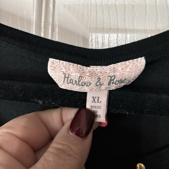 XL Harlow & Rose Pretty Black Sweater Dress Below Knee Long Open Flared Sleeves - Picture 9 of 10